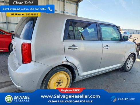 Used 2009 Scion xB FWD image 4