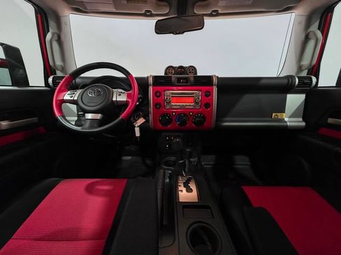 Used 2012 Toyota FJ Cruiser 4WD w/ Trail Teams Special Edition image 14