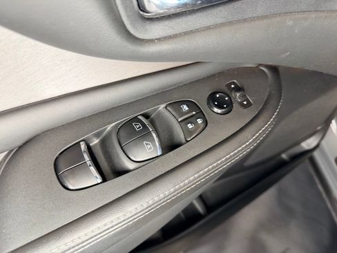 Used 2022 Nissan Murano SL AWD/4WD image 18