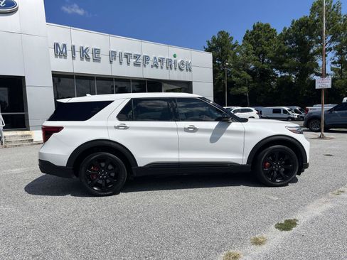 Used 2021 Ford Explorer ST w/ Equipment Group 401A AWD/4WD image 2