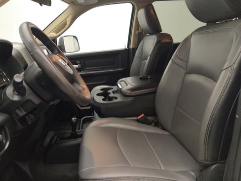 Used 2019 RAM 2500 Tradesman image 17