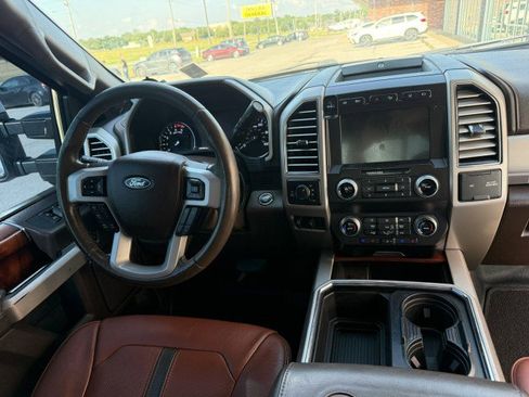 Used 2019 Ford F350 King Ranch w/ King Ranch Ultimate Package AWD/4WD image 7