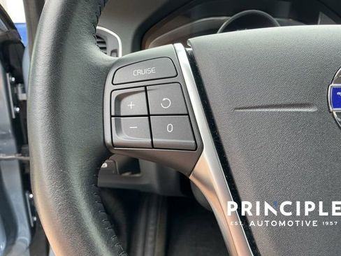 Used 2018 Volvo V60 T5 Cross Country w/ Convenience Package AWD/4WD image 18