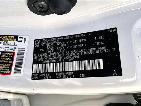 Used 2021 Toyota Highlander XLE image 36