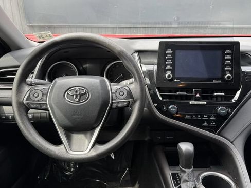 Used 2022 Toyota Camry LE FWD image 24