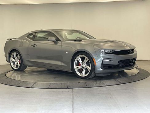 Used 2022 Chevrolet Camaro SS RWD image 7