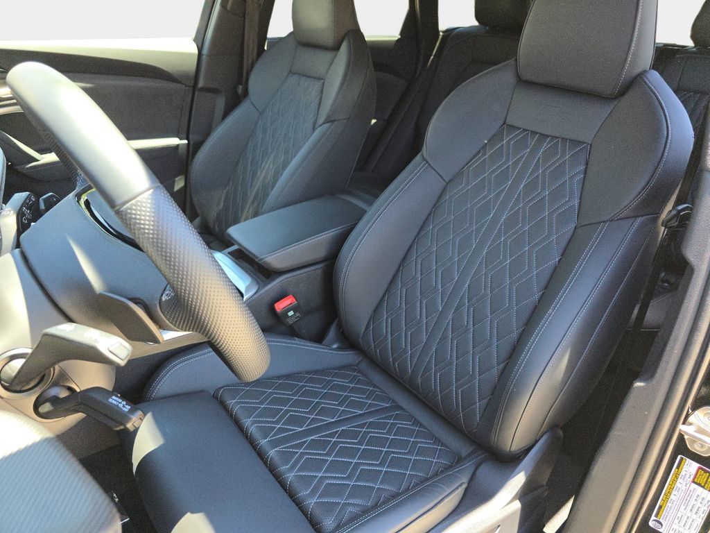 Used 2025 Audi SQ5 Premium Plus w/ Premium Plus Package AWD/4WD image 15