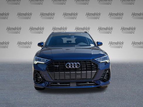 New 2025 Audi Q3 2.0T Premium image 3