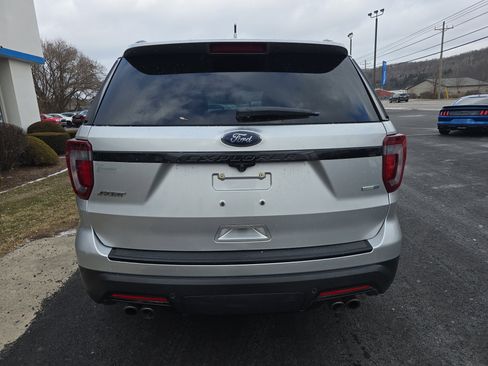 Used 2018 Ford Explorer Sport w/ Equipment Group 401A image 4