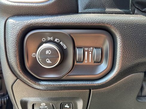 Used 2019 RAM 1500 Big Horn AWD/4WD image 48
