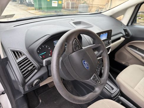 Used 2021 Ford EcoSport S image 25