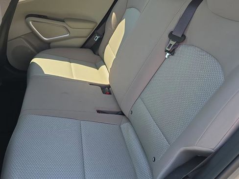 Used 2022 Kia Soul LX FWD image 27