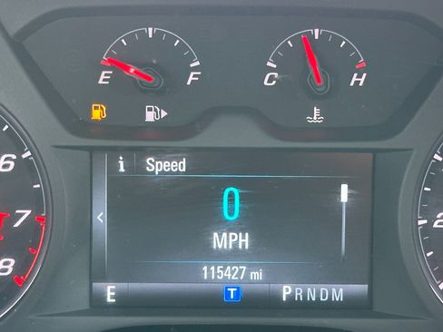 Used 2018 Chevrolet Camaro LT w/ RS Package image 30