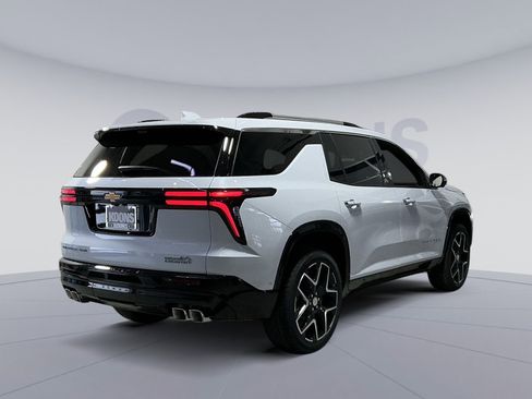 New 2026 Chevrolet Traverse High Country image 16