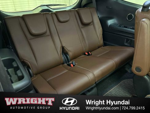 Used 2019 Subaru Ascent Touring image 18