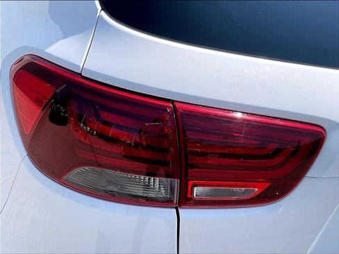 Used 2019 Kia Sorento AWD w/ LX Convenience Package image 33