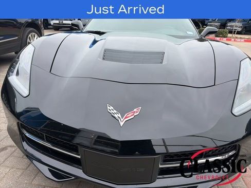 Used 2015 Chevrolet Corvette Stingray Coupe image 9