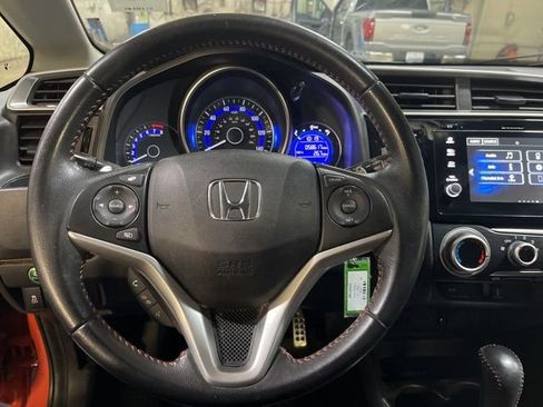 Used 2018 Honda Fit Sport image 19