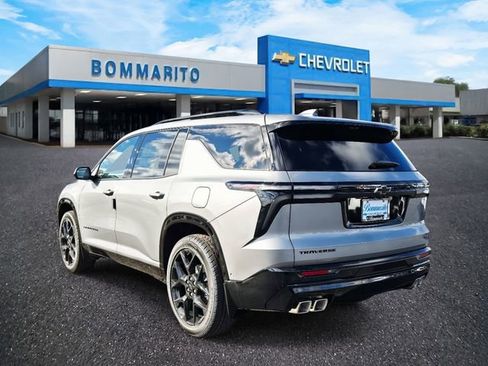 New 2026 Chevrolet Traverse RS image 3
