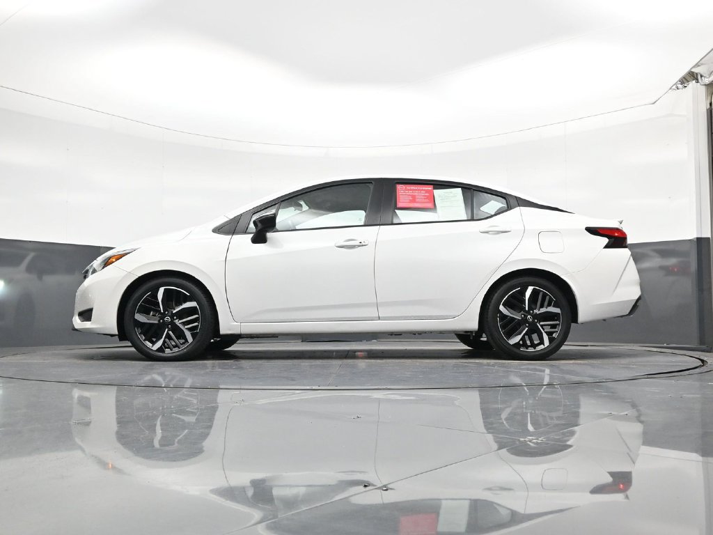 Certified 2024 Nissan Versa SR FWD image 23