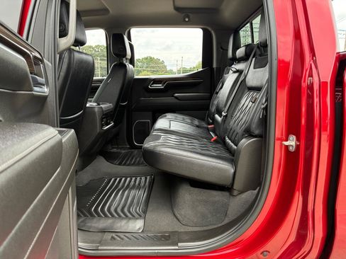 Used 2024 Chevrolet Silverado 1500 RST w/ Convenience Package II AWD/4WD image 29
