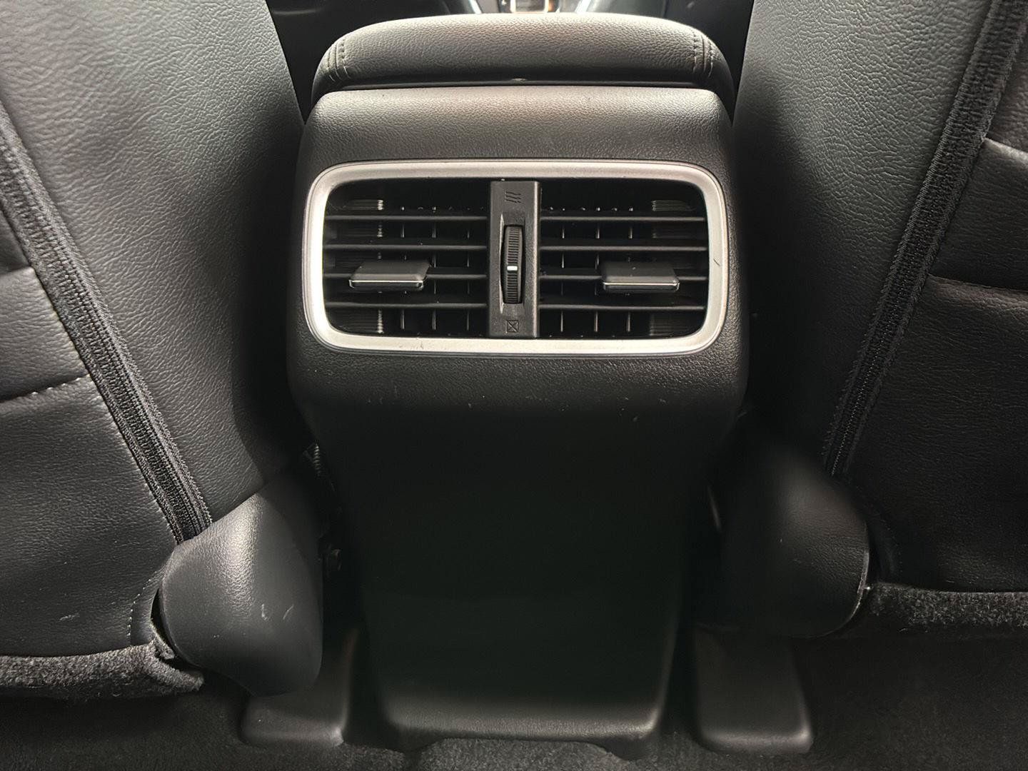 Used 2016 Honda CR-V Touring image 18