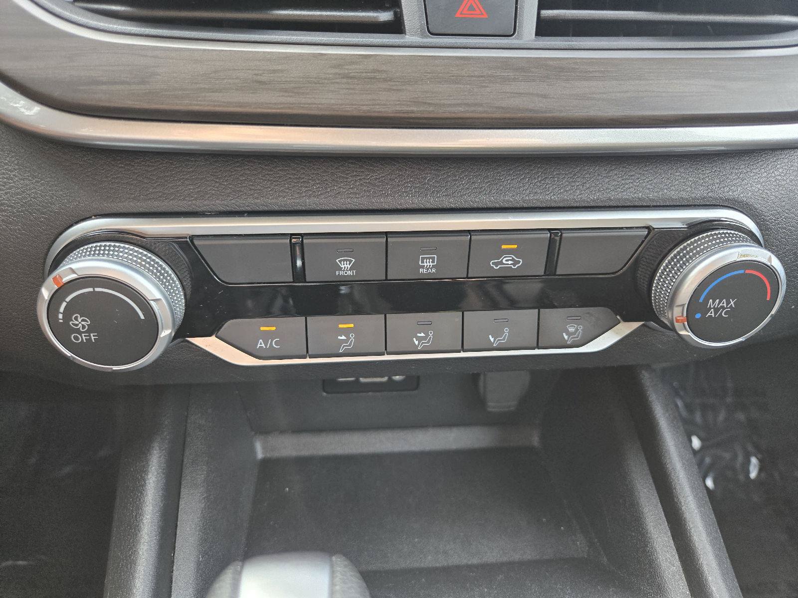 Used 2025 Nissan Altima 2.5 SV FWD image 20