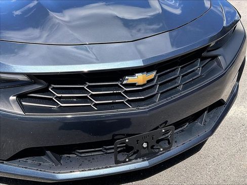 Used 2020 Chevrolet Camaro LT RWD image 27