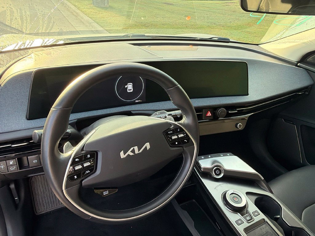 Used 2024 Kia EV6 Wind w/ Wind Technology Package RWD image 9