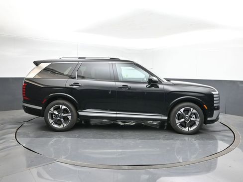 New 2026 Hyundai Palisade Limited FWD image 6