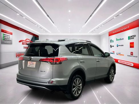 Used 2017 Toyota RAV4 Limited FWD image 7