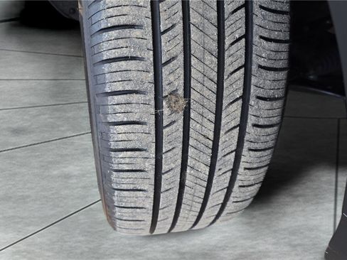 Used 2023 Buick Encore GX Preferred w/ Cold Weather Comfort Package image 30