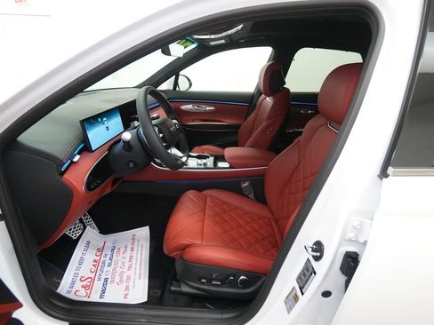 New 2026 Genesis GV70 3.5T Sport Prestige AWD/4WD image 14