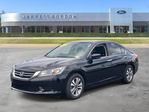 Used 2013 Honda Accord LX image 2