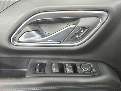 Used 2021 Chevrolet Suburban RST RWD image 35