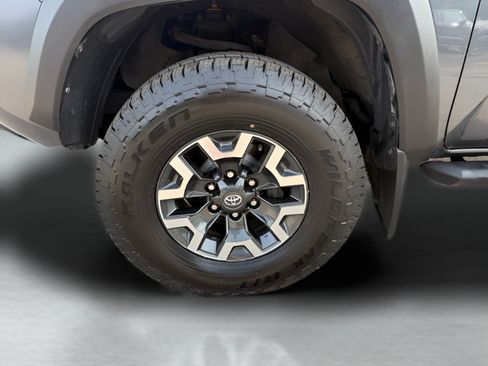 Used 2023 Toyota Tacoma TRD Off-Road AWD/4WD image 25