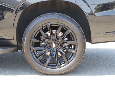 Used 2021 Cadillac Escalade Sport RWD image 11