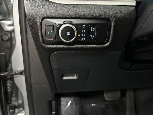 Used 2024 Ford Explorer XLT w/ Equipment Group 202A image 37