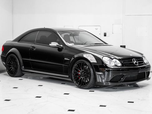 Used 2008 Mercedes-Benz CLK 63 AMG Black Series image 3