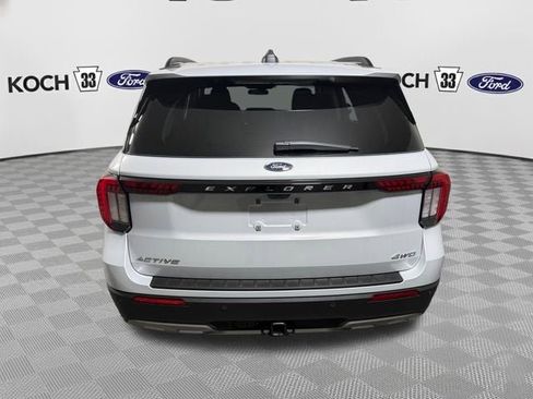 New 2026 Ford Explorer Active image 7