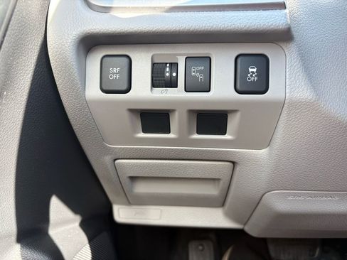 Used 2017 Subaru Forester 2.5i Premium image 29