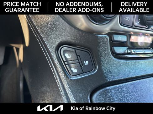 Used 2018 GMC Yukon Denali image 26