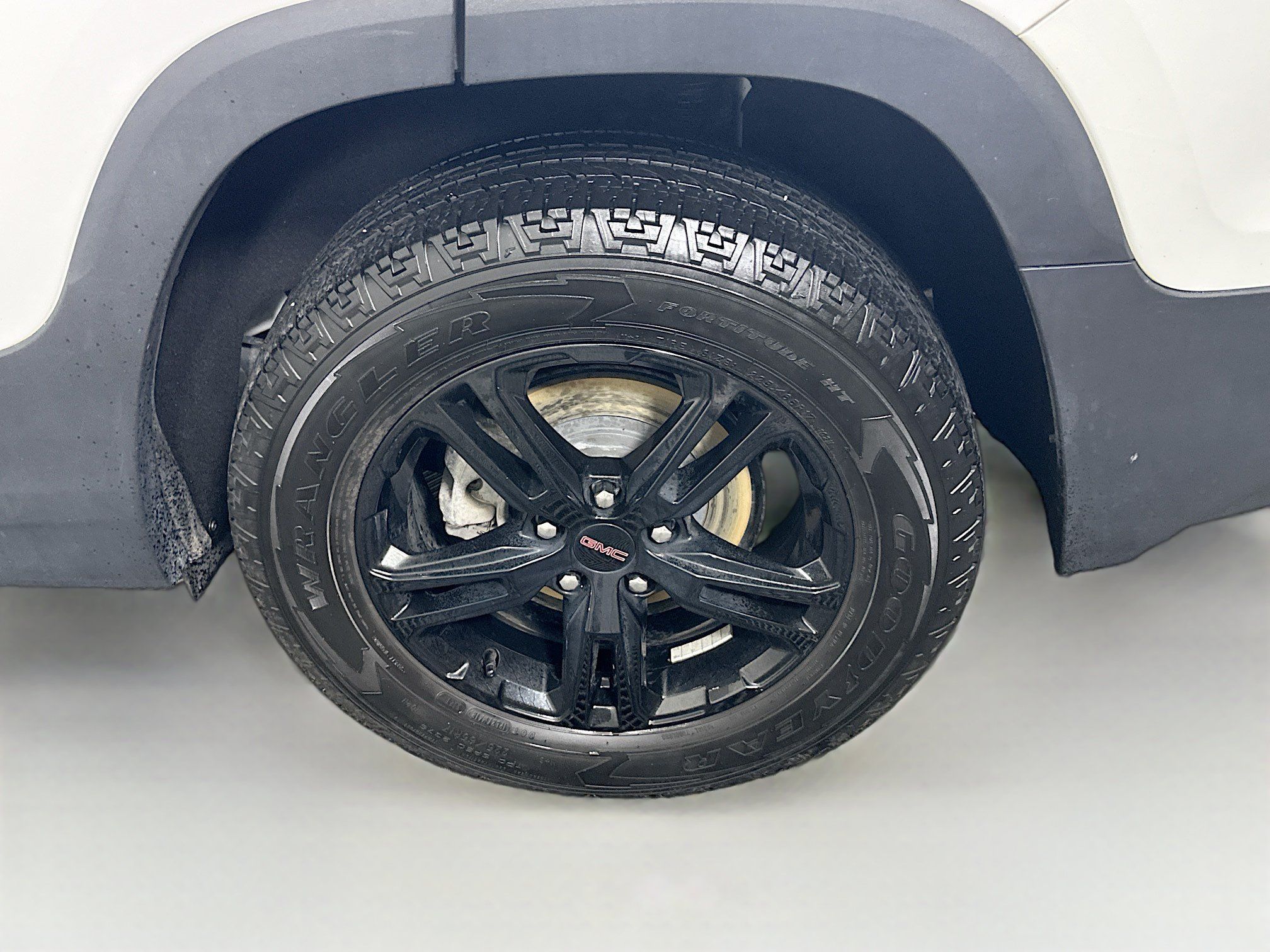 Used 2024 GMC Terrain AT4 w/ Infotainment Package II AWD/4WD image 11