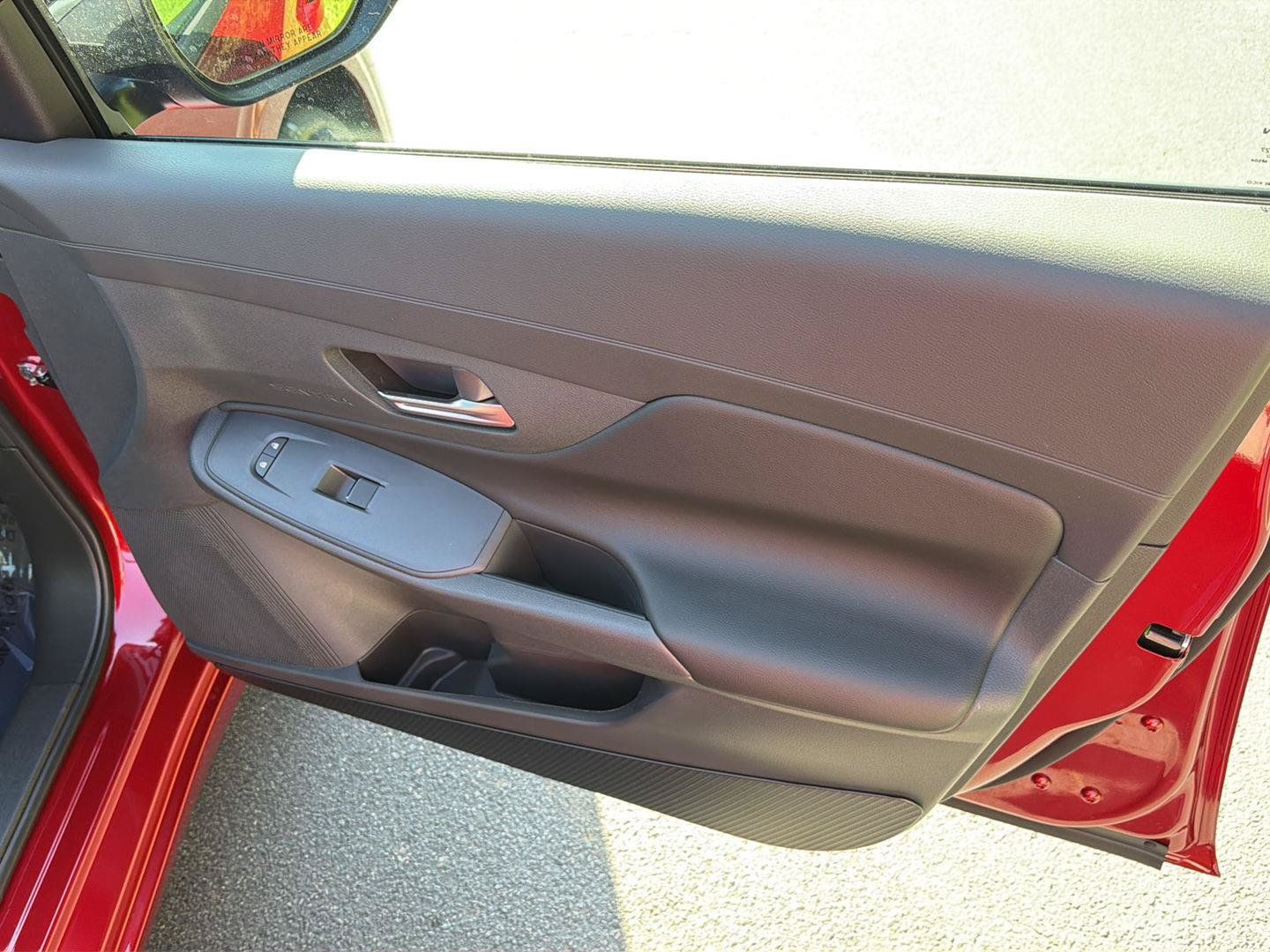 New 2027 Nissan Sentra SV w/ SV Convenience Package FWD image 14