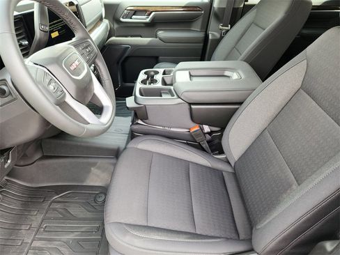 New 2025 GMC Sierra 1500 Elevation w/ LPO, Elevation Black Package image 9