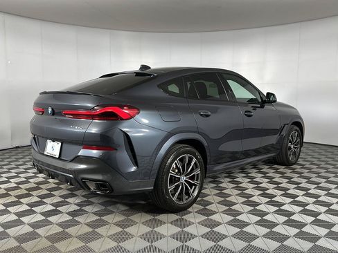 Used 2022 BMW X6 xDrive40i w/ M Sport Package AWD/4WD image 27