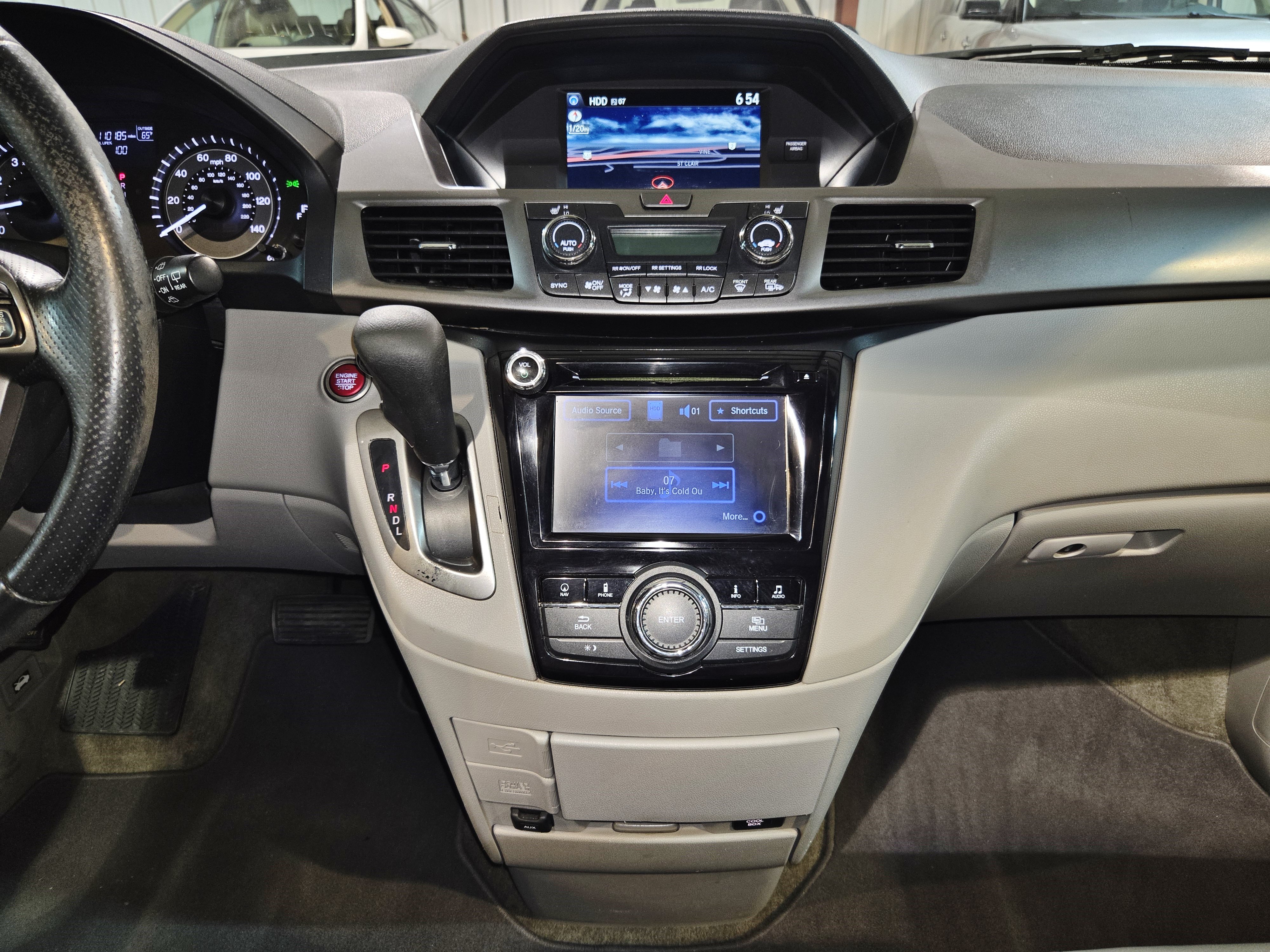 Used 2015 Honda Odyssey EX-L image 36