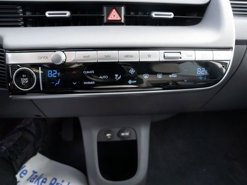 Certified 2024 Hyundai Ioniq 5 SEL image 30