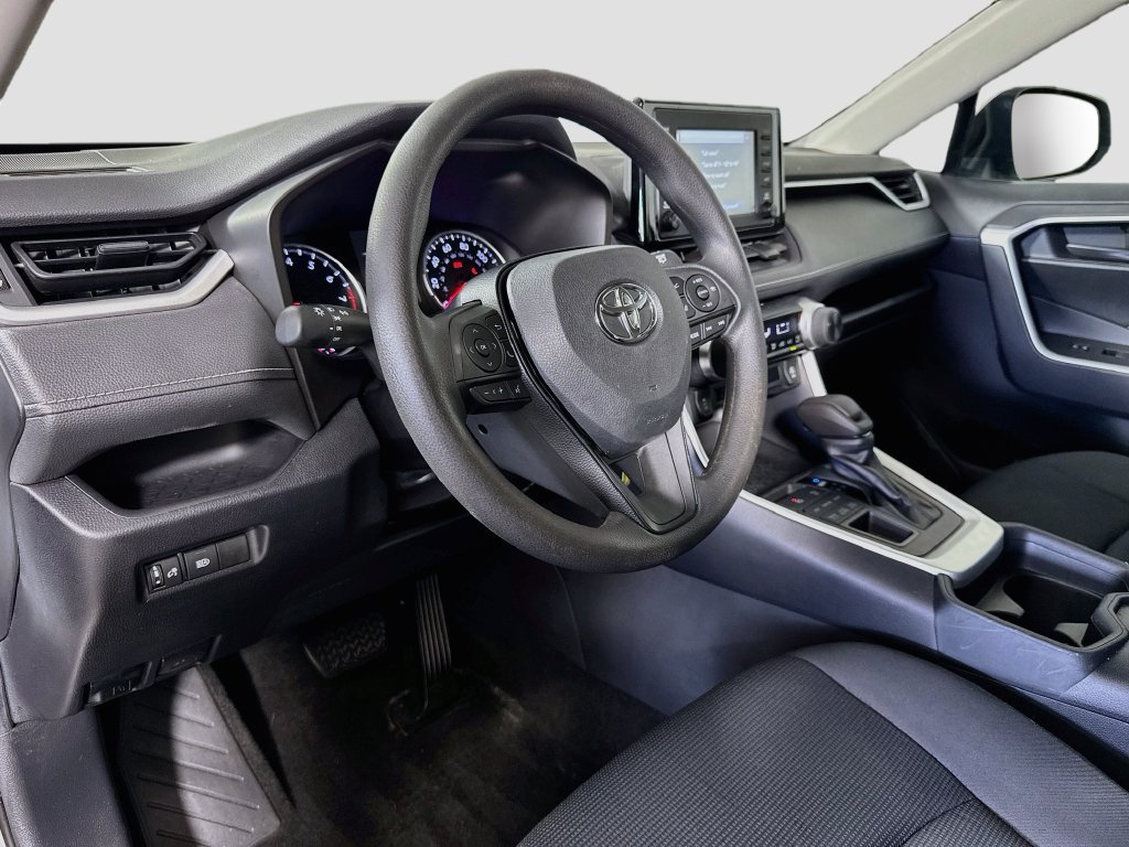 Used 2019 Toyota RAV4 LE w/ All Weather Liner Package AWD/4WD image 18