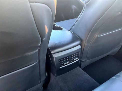 Used 2019 Lexus IS 300 image 10